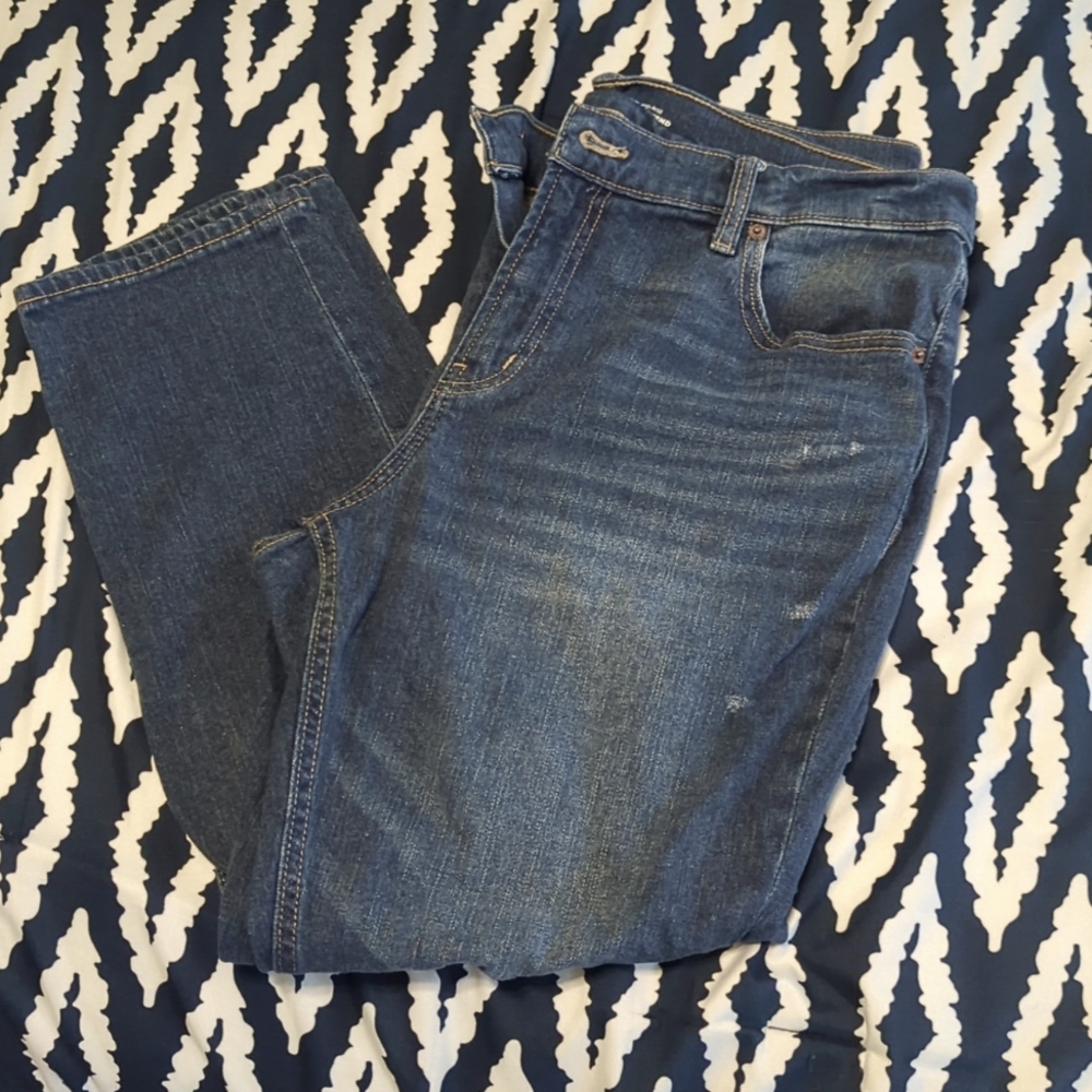 🟣3/$20-Old Navy Boyfriend Cropped Jeans